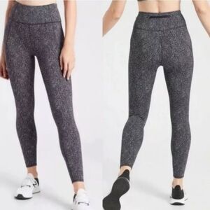 ATHLETA LIGHTNING STATIC 7/8 TIGHT black white MP Medium Petite leggings